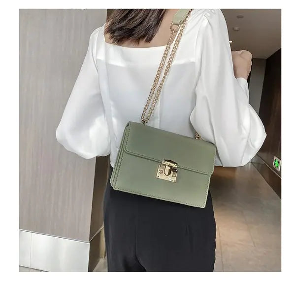 Trendy Mini Chain Shoulder Bag for Women