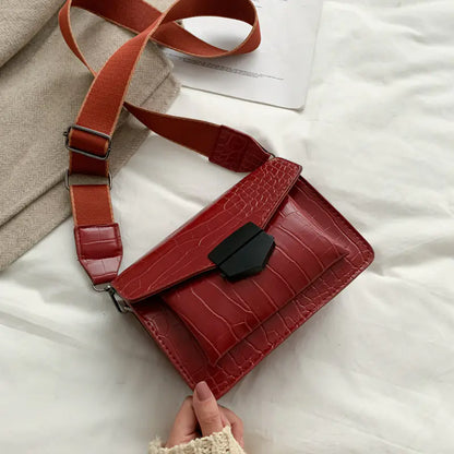 Trendy Mini Shoulder Bag for Women - Retro Style